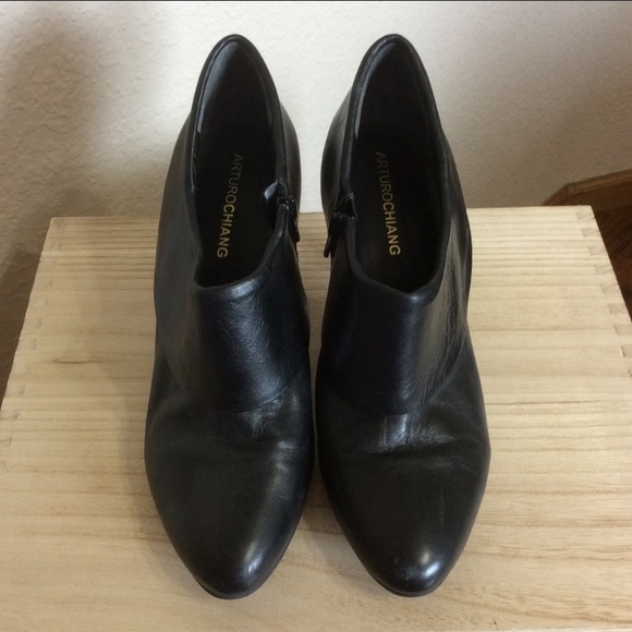 Arturo Chiang heeled booties - Picture 1 of 6